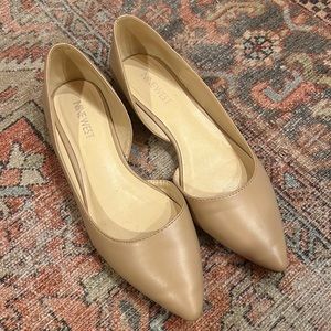 Nine West beige flats